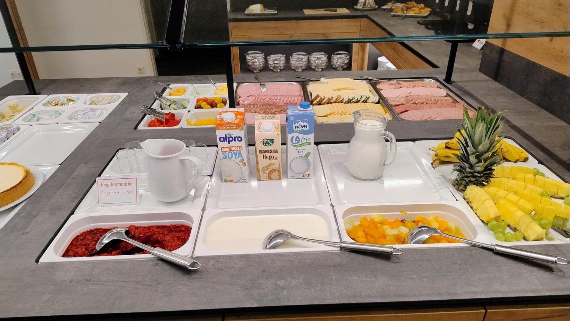 Hotel Restaurant Schwartz Neusiedl am Steinfelde 외부 사진